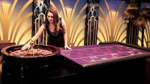 mya9 Live Casino Provider Evolution SA Gaming Pragmatic Play Real Dealer Myanmar ကစားသမားများ ကစားနေသည်